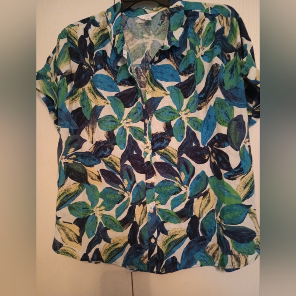 Time and Tru Women's Plus Size XXL Button Down Shirt